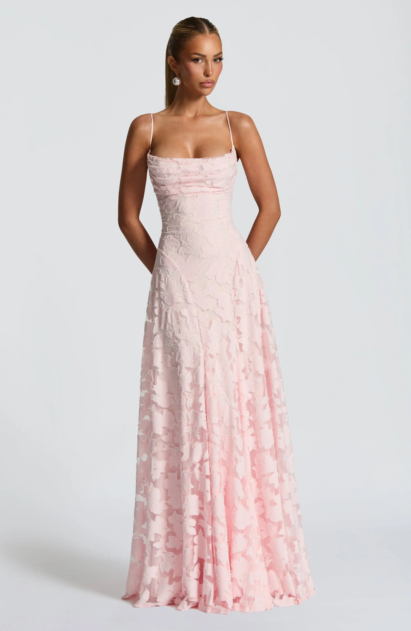Robe maxi fleurie à bretelles femme